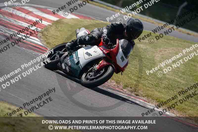 donington no limits trackday;donington park photographs;donington trackday photographs;no limits trackdays;peter wileman photography;trackday digital images;trackday photos